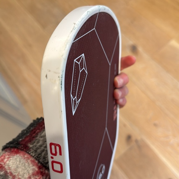 Six Zero 6.0 16mm Ruby Pickleball Paddle Lightly Used - Picture 5 of 5